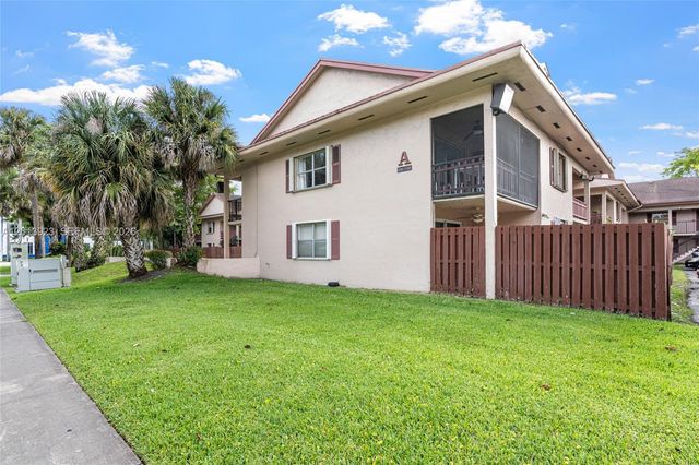 11201 SW 88th St 103A, Miami, FL 33176