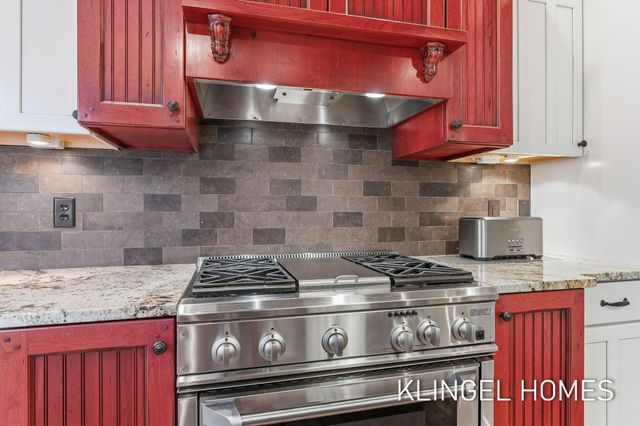 18918 Whispering Pines Way, Spring Lake, MI 49456