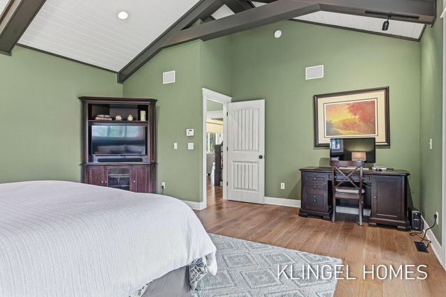 18918 Whispering Pines Way, Spring Lake, MI 49456