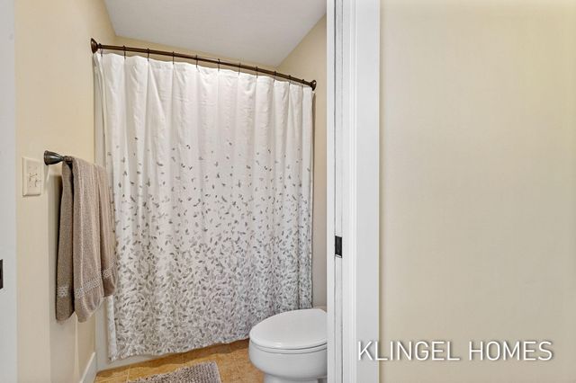 18918 Whispering Pines Way, Spring Lake, MI 49456