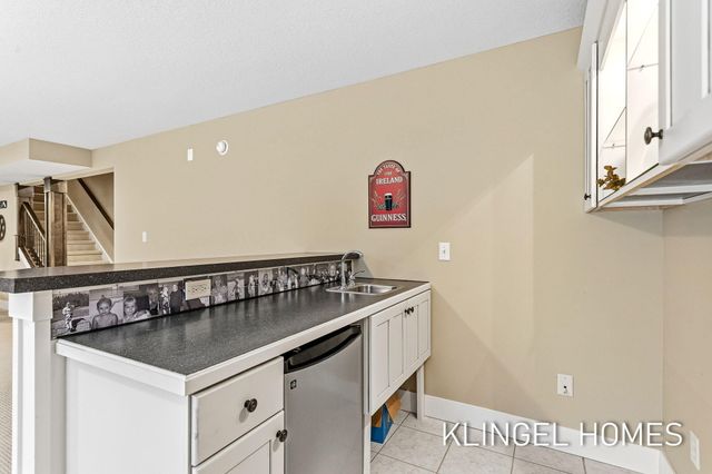 18918 Whispering Pines Way, Spring Lake, MI 49456