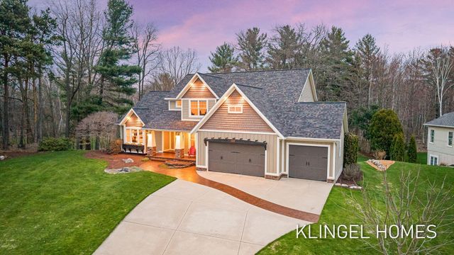 18918 Whispering Pines Way, Spring Lake, MI 49456