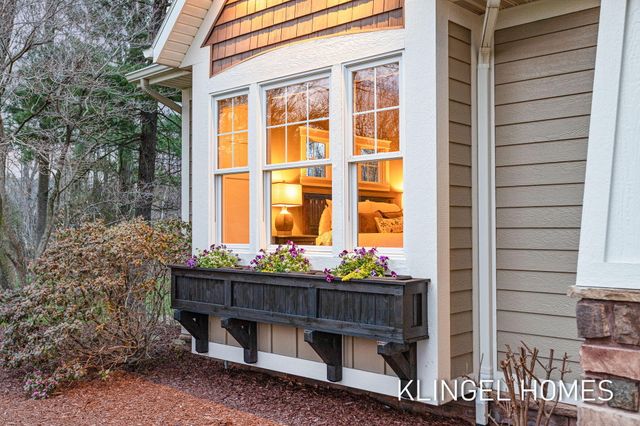 18918 Whispering Pines Way, Spring Lake, MI 49456