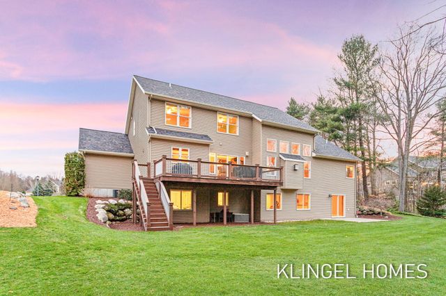 18918 Whispering Pines Way, Spring Lake, MI 49456