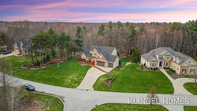 18918 Whispering Pines Way, Spring Lake, MI 49456