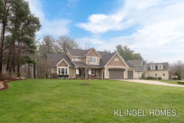 18918 Whispering Pines Way, Spring Lake, MI 49456