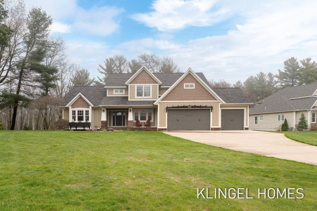 18918 Whispering Pines Way, Spring Lake, MI 49456