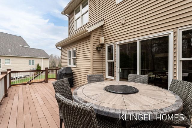 18918 Whispering Pines Way, Spring Lake, MI 49456