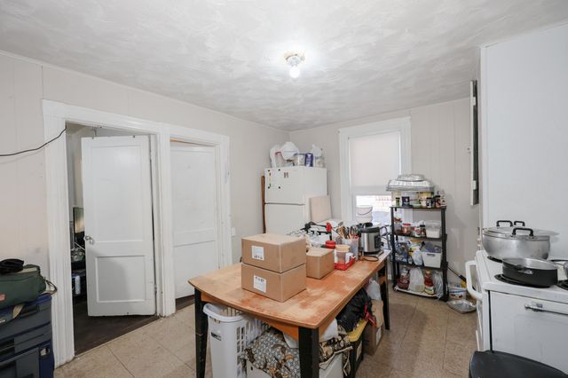 180 Beech Street, Manchester, NH 03103