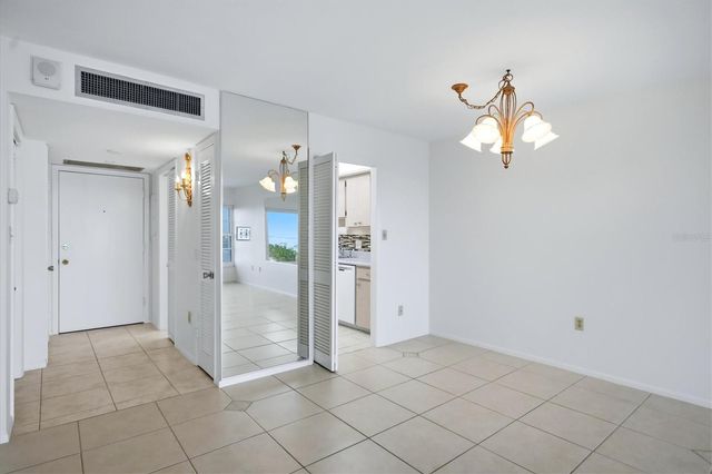 555 S GULFSTREAM AVENUE 902, Sarasota, FL 34236