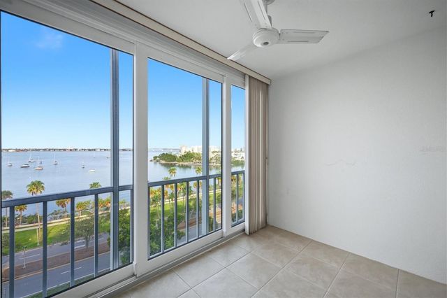 555 S GULFSTREAM AVENUE 902, Sarasota, FL 34236