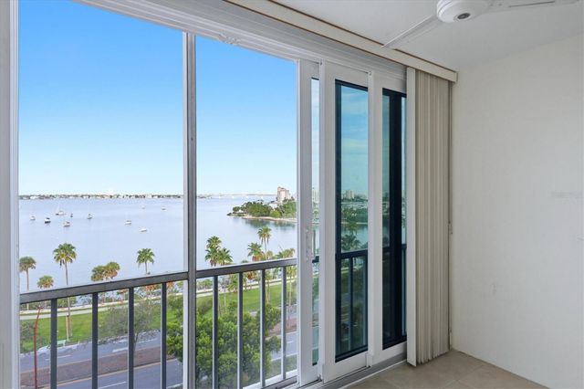 555 S GULFSTREAM AVENUE 902, Sarasota, FL 34236