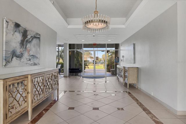 555 S GULFSTREAM AVENUE 902, Sarasota, FL 34236