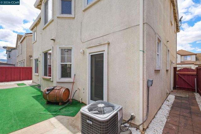 648 Rockspray Cir, Pittsburg, CA 94565