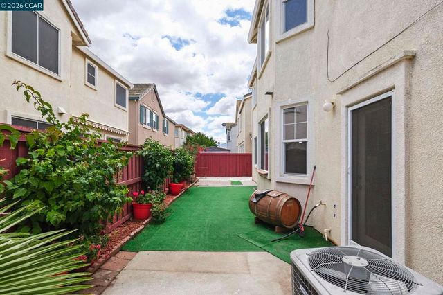 648 Rockspray Cir, Pittsburg, CA 94565