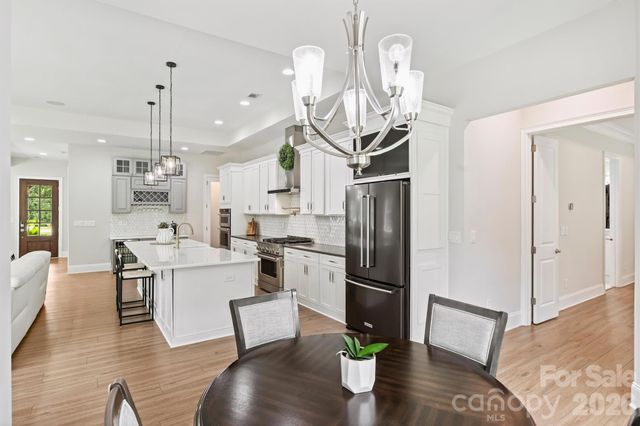 10542 Sweethaven Lane, Harrisburg, NC 28075
