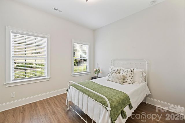 10542 Sweethaven Lane, Harrisburg, NC 28075