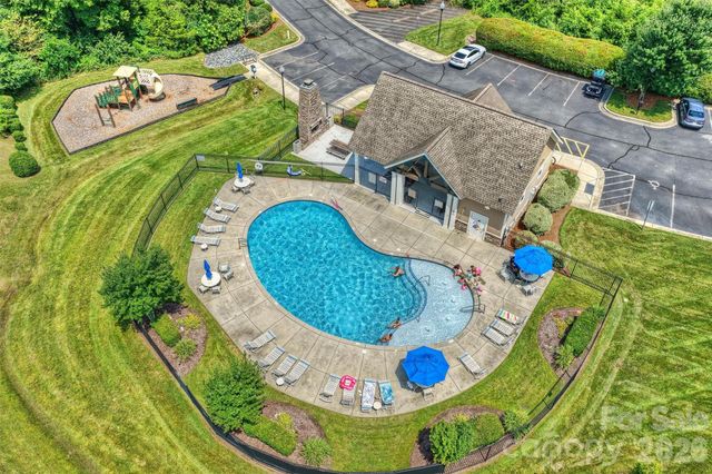 10542 Sweethaven Lane, Harrisburg, NC 28075