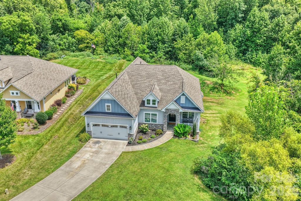 10542 Sweethaven Lane, Harrisburg, NC 28075