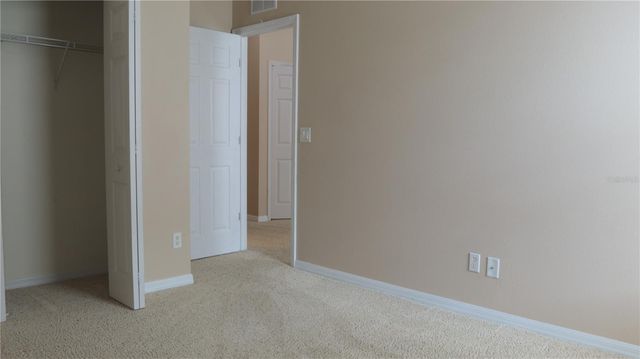 2552 HOBBLEBRUSH DRIVE, North Port, FL 34289