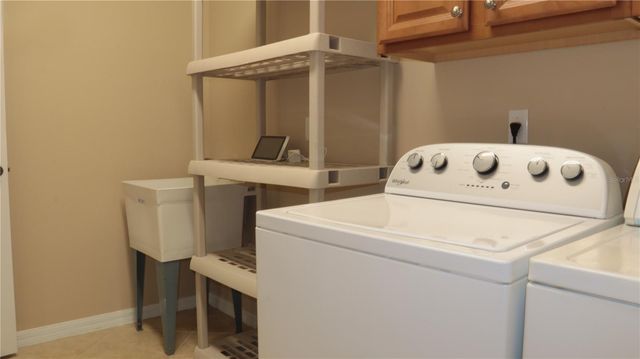 2552 HOBBLEBRUSH DRIVE, North Port, FL 34289