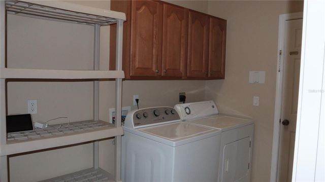 2552 HOBBLEBRUSH DRIVE, North Port, FL 34289