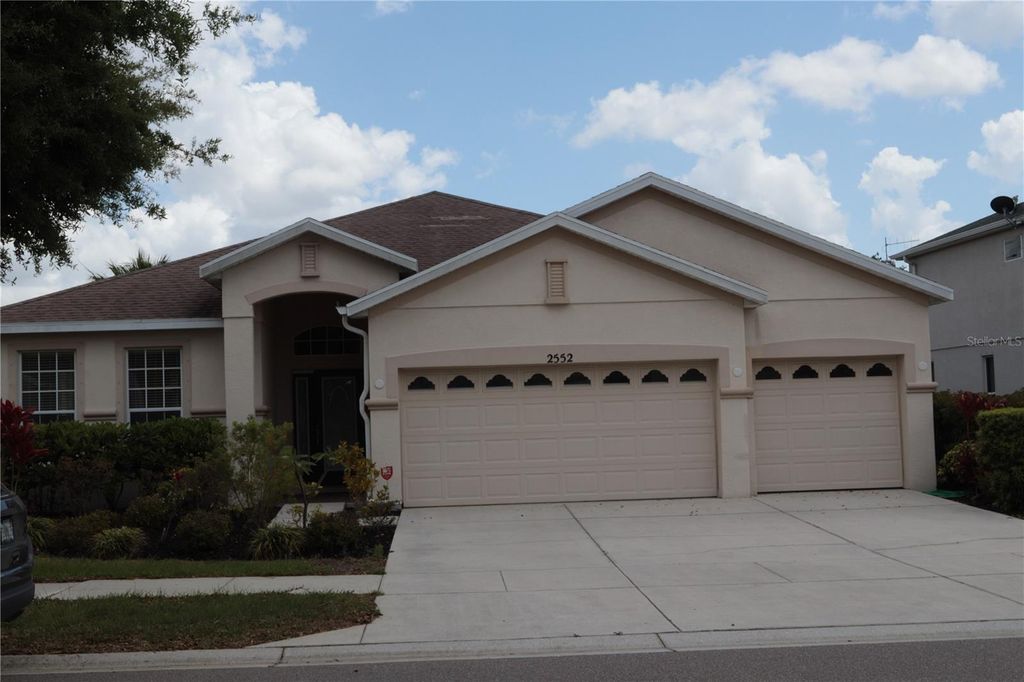 2552 HOBBLEBRUSH DRIVE, North Port, FL 34289