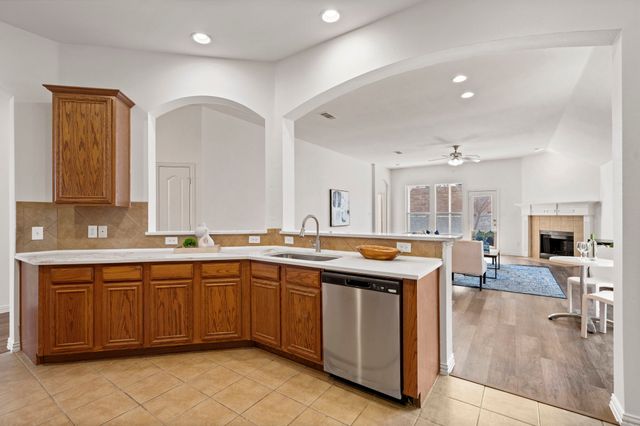 718 Ambrose Court, Garland, TX 75040