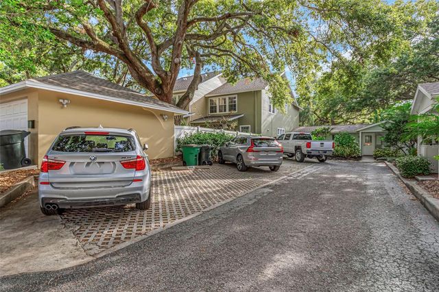 330 5TH AVENUE N, Safety Harbor, FL 34695