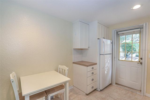 330 5TH AVENUE N, Safety Harbor, FL 34695