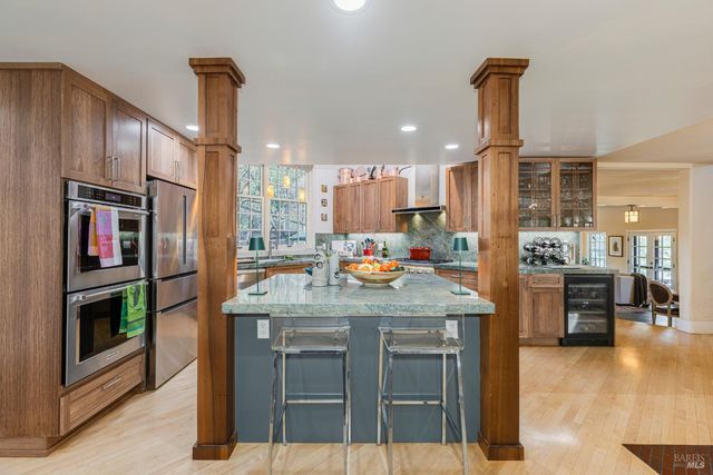 5779 Trailwood Dr, Santa Rosa, CA 95404