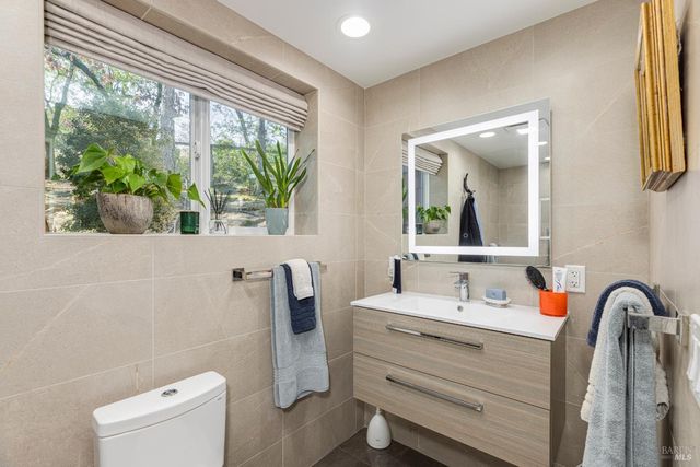 5779 Trailwood Dr, Santa Rosa, CA 95404