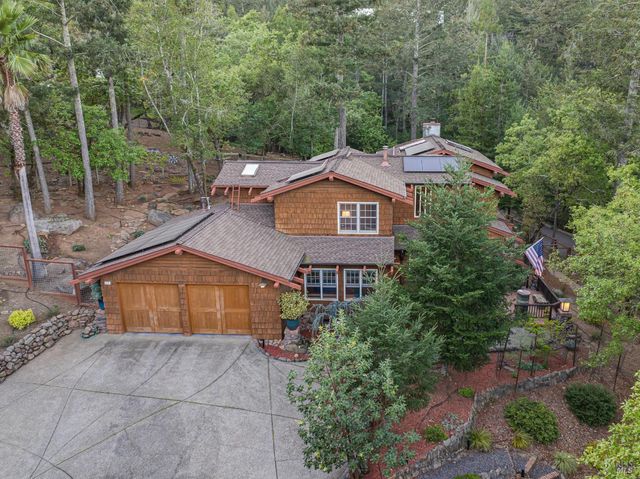 5779 Trailwood Dr, Santa Rosa, CA 95404