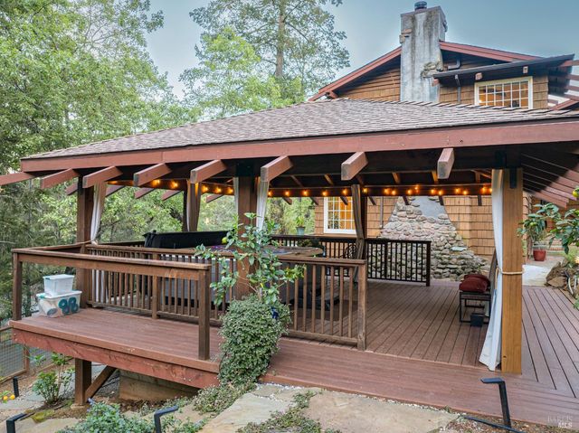 5779 Trailwood Dr, Santa Rosa, CA 95404