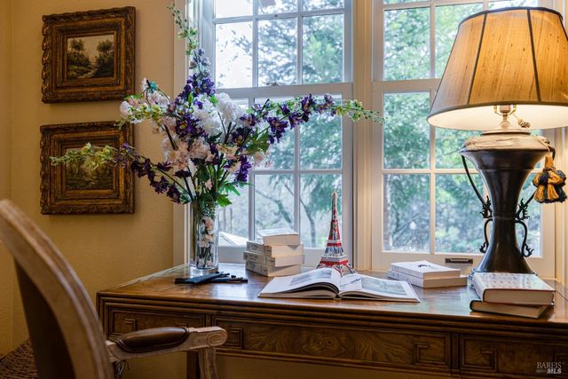 5779 Trailwood Dr, Santa Rosa, CA 95404