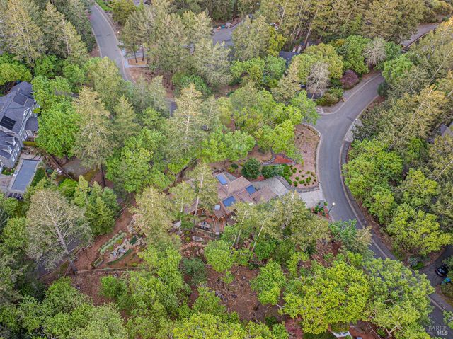 5779 Trailwood Dr, Santa Rosa, CA 95404