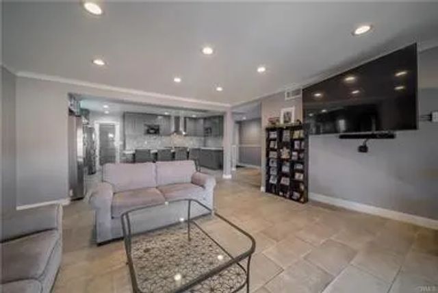 16401 Andiron, Whittier, CA 90604