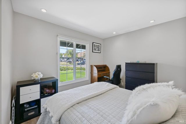 38 San Ramon Way, Novato, CA 94945