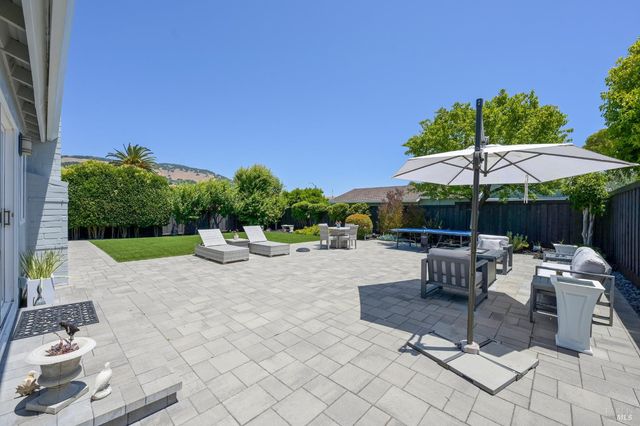 38 San Ramon Way, Novato, CA 94945