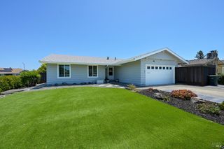 38 San Ramon Way, Novato, CA 94945