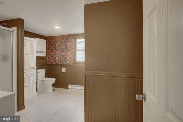 323 E GARFIELD STREET, Shippensburg, PA 17257