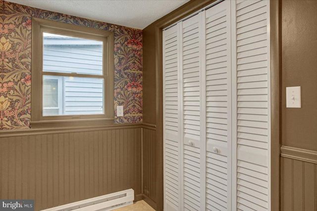 323 E GARFIELD STREET, Shippensburg, PA 17257
