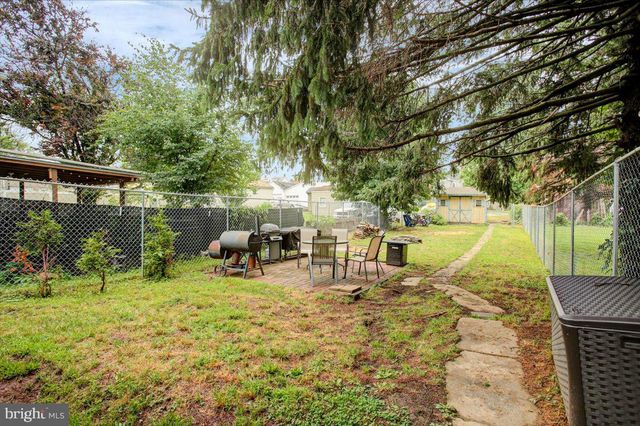 323 E GARFIELD STREET, Shippensburg, PA 17257