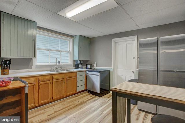 323 E GARFIELD STREET, Shippensburg, PA 17257