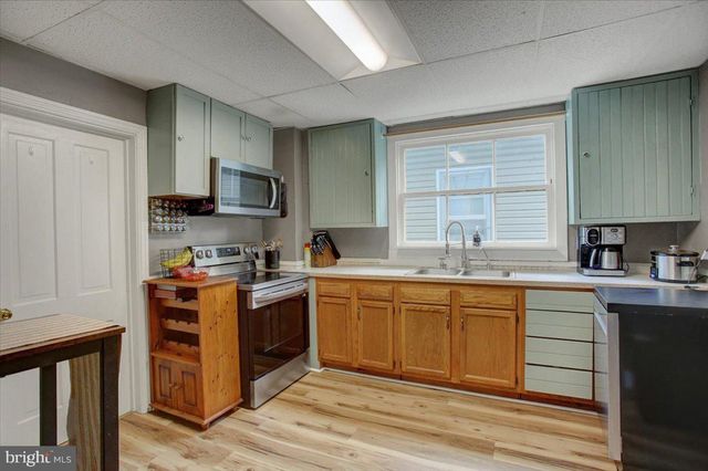 323 E GARFIELD STREET, Shippensburg, PA 17257