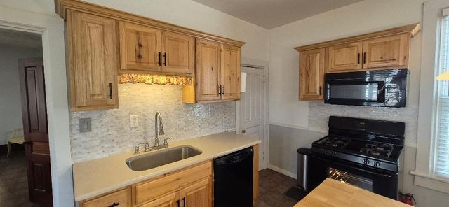 602 D Street, La Porte, IN 46350