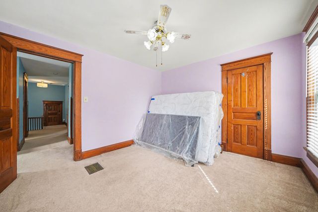 602 D Street, La Porte, IN 46350