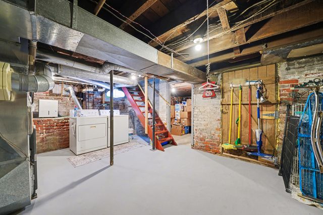 602 D Street, La Porte, IN 46350