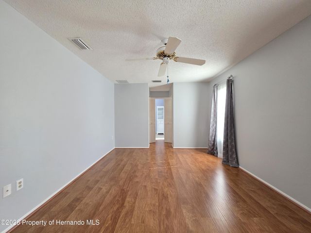 2676 Royal Ridge Drive, Spring Hill, FL 34606