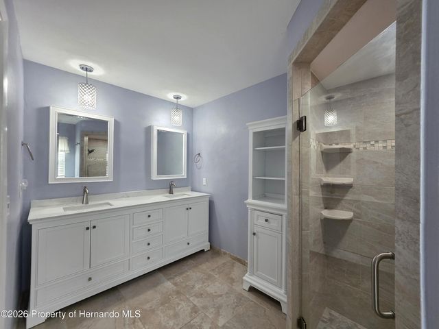 2676 Royal Ridge Drive, Spring Hill, FL 34606